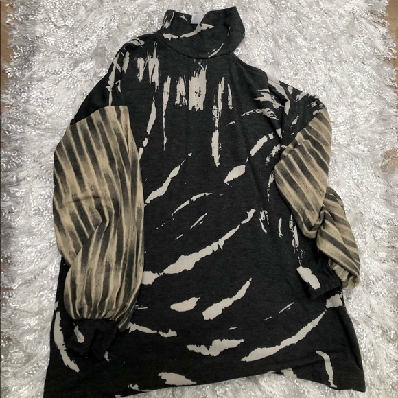 Gray Splash Bare Shoulder Top - Picture 7 of 7